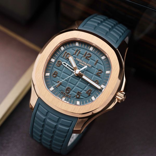 Patek Philippe Aquanaut 5269R-001